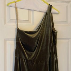 Jenn Yoo velvet Dress: Cybill
